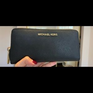 Black Michael Kors Wallet